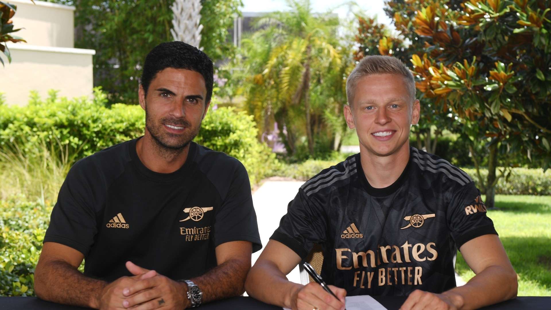 他迅速調整 他迅速調整